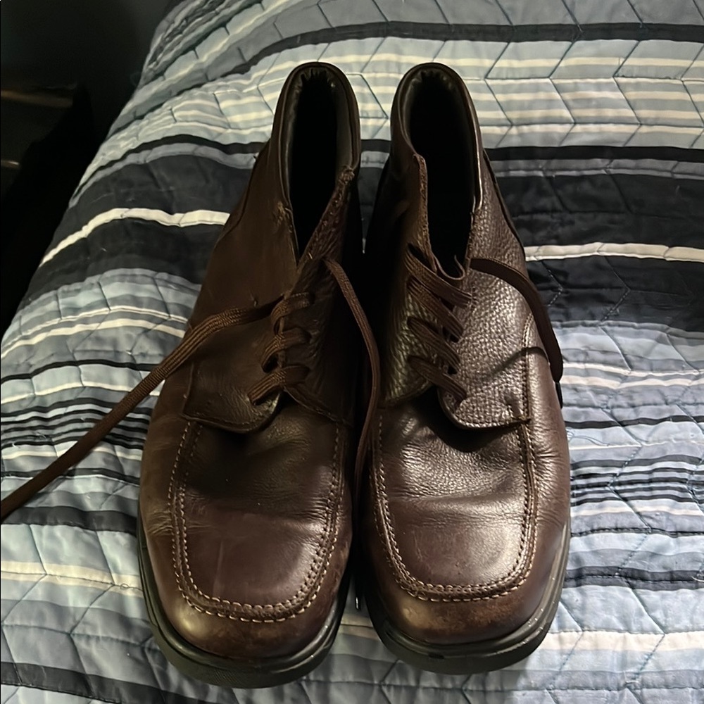 Brown Leather Ankle Boots with Moccasin Stitching